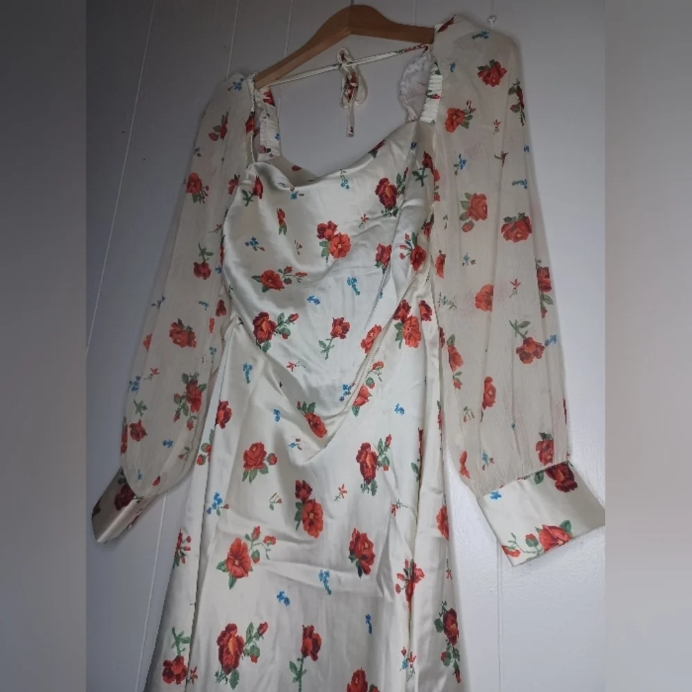 WeWoreWhat chic long